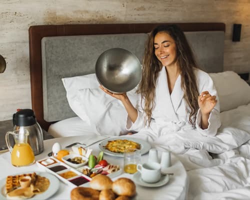 Dining near Pine Lodge Motel